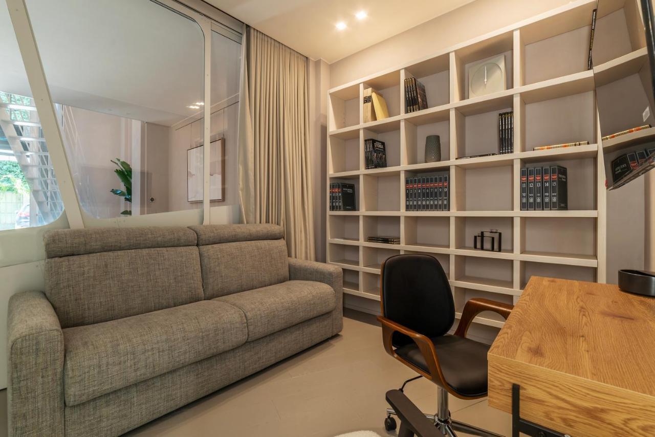 Studi Patrizi Dreaming Luxury Duplex Apartment Rome Exterior photo