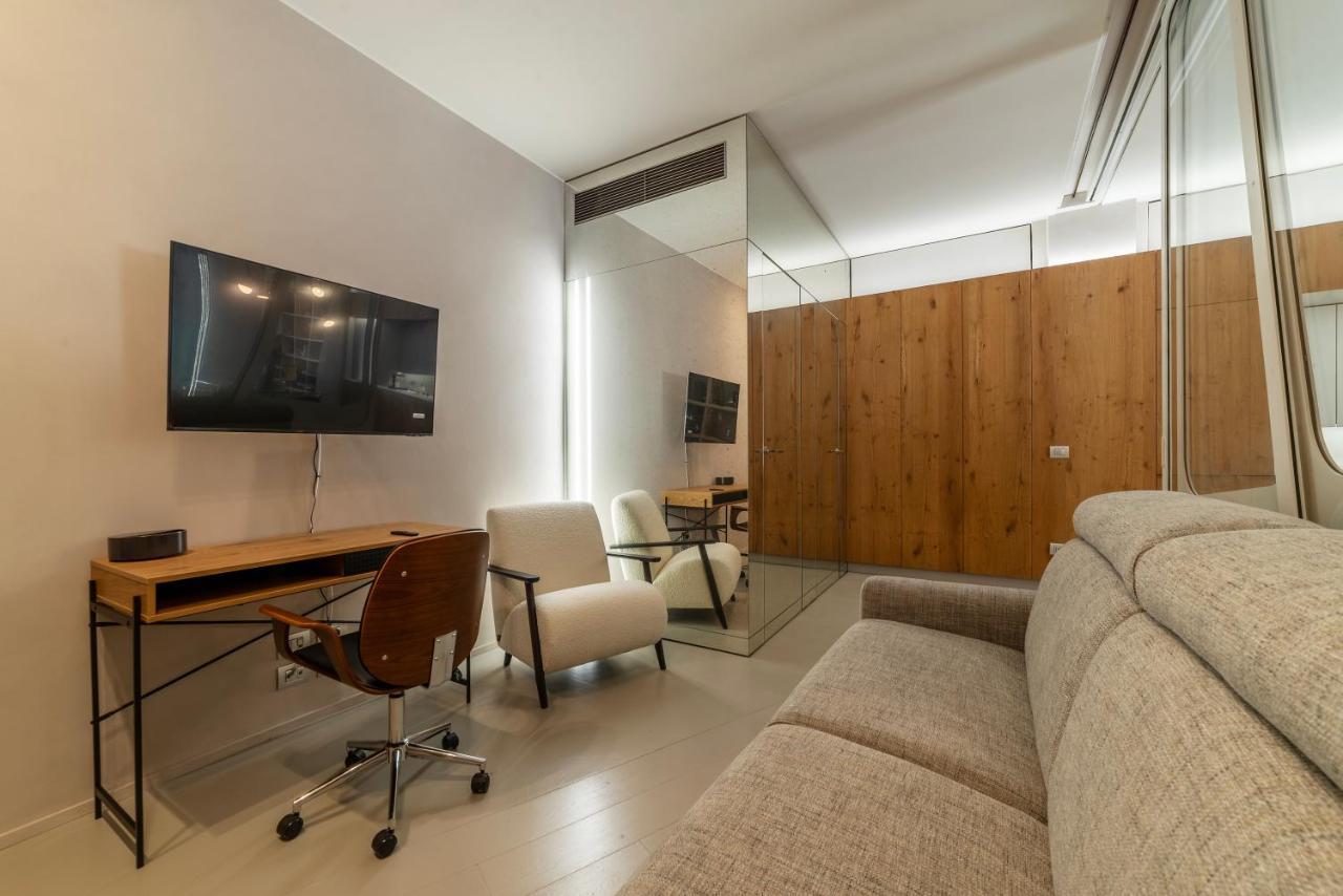 Studi Patrizi Dreaming Luxury Duplex Apartment Rome Exterior photo